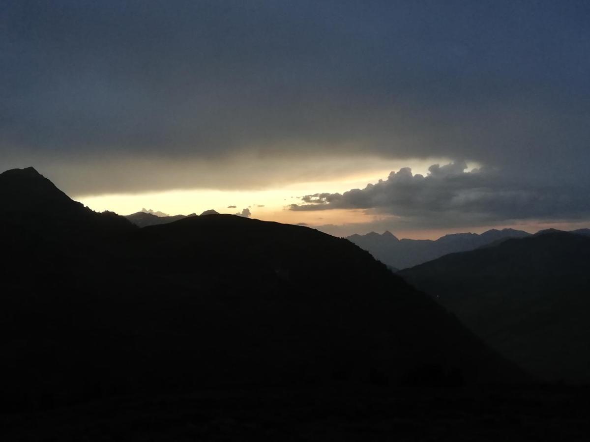 הוטלוס Chambres Et Tables D'Hotes Le Choton A Nono - Col Du Joly Beaufortain מראה חיצוני תמונה