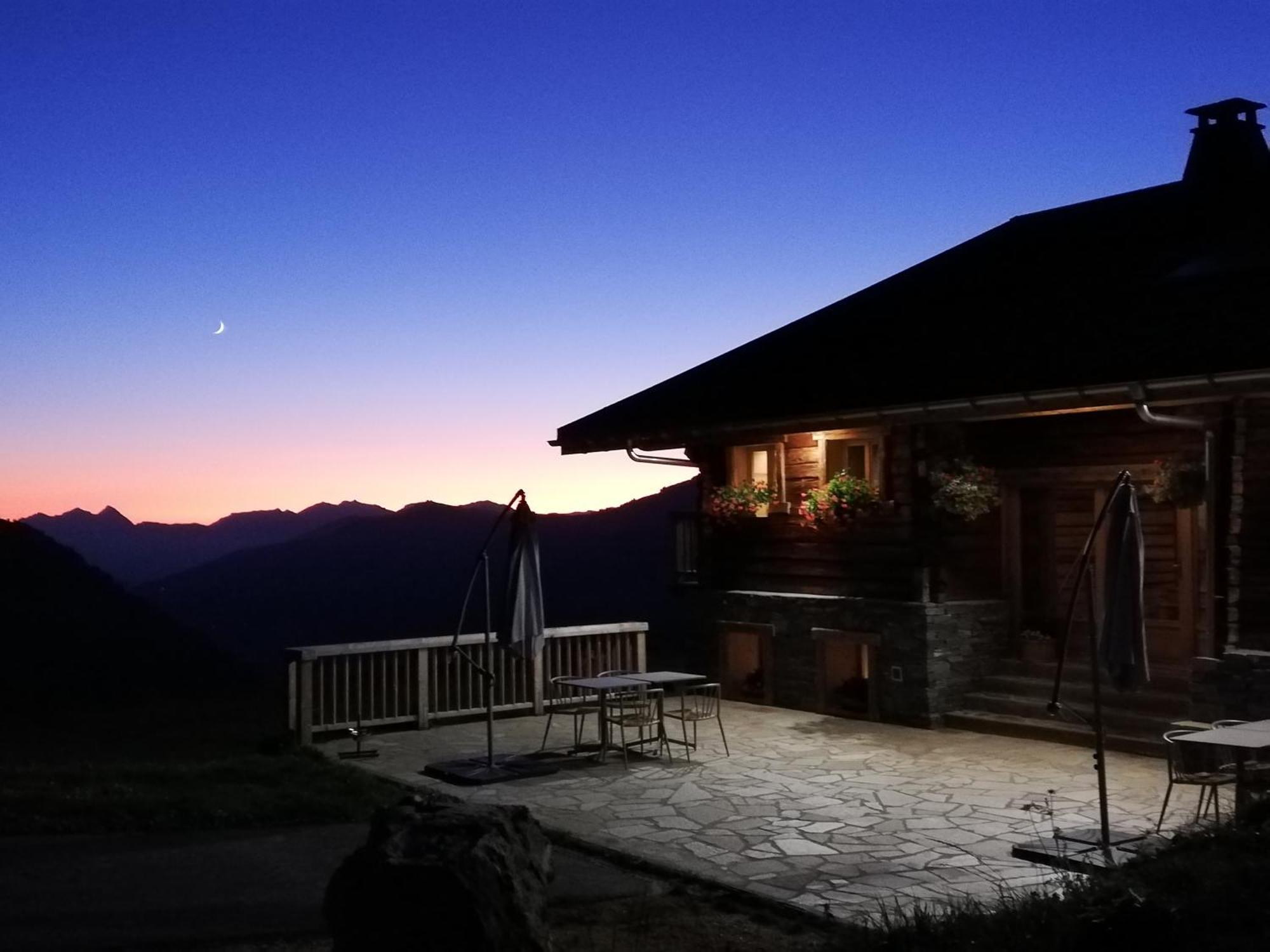 הוטלוס Chambres Et Tables D'Hotes Le Choton A Nono - Col Du Joly Beaufortain מראה חיצוני תמונה